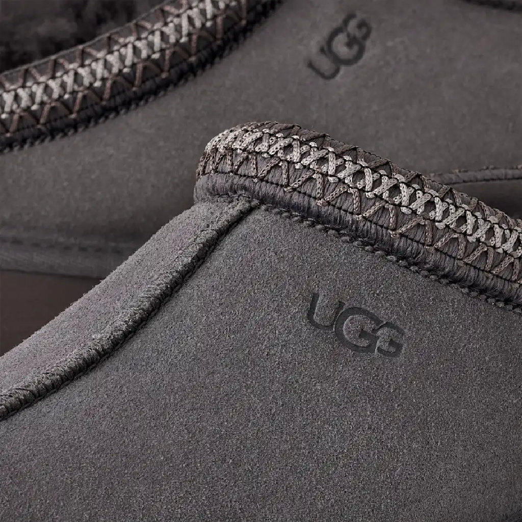 UGG Tazz Obsidian