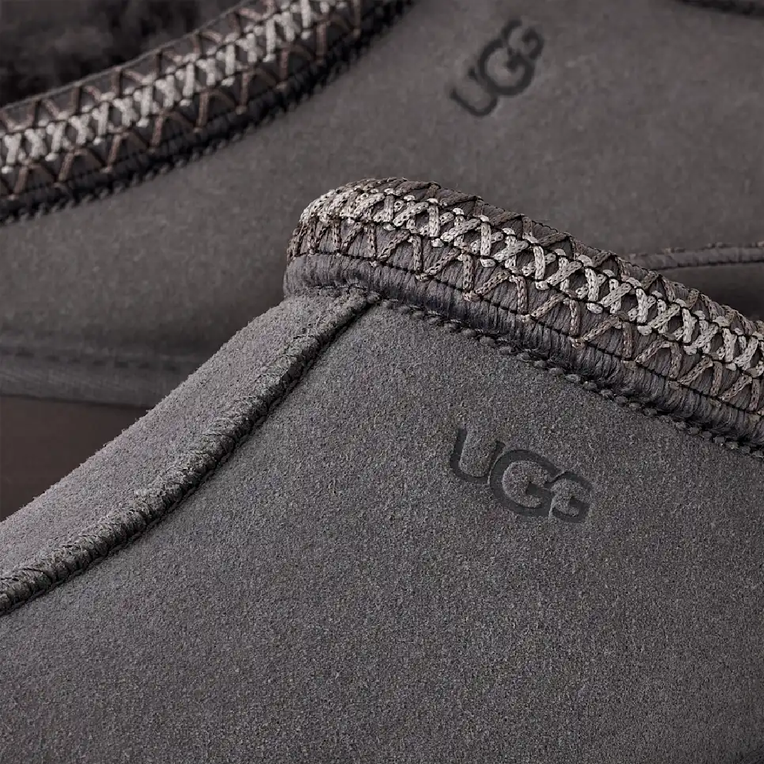 UGG Tazz Obsidian