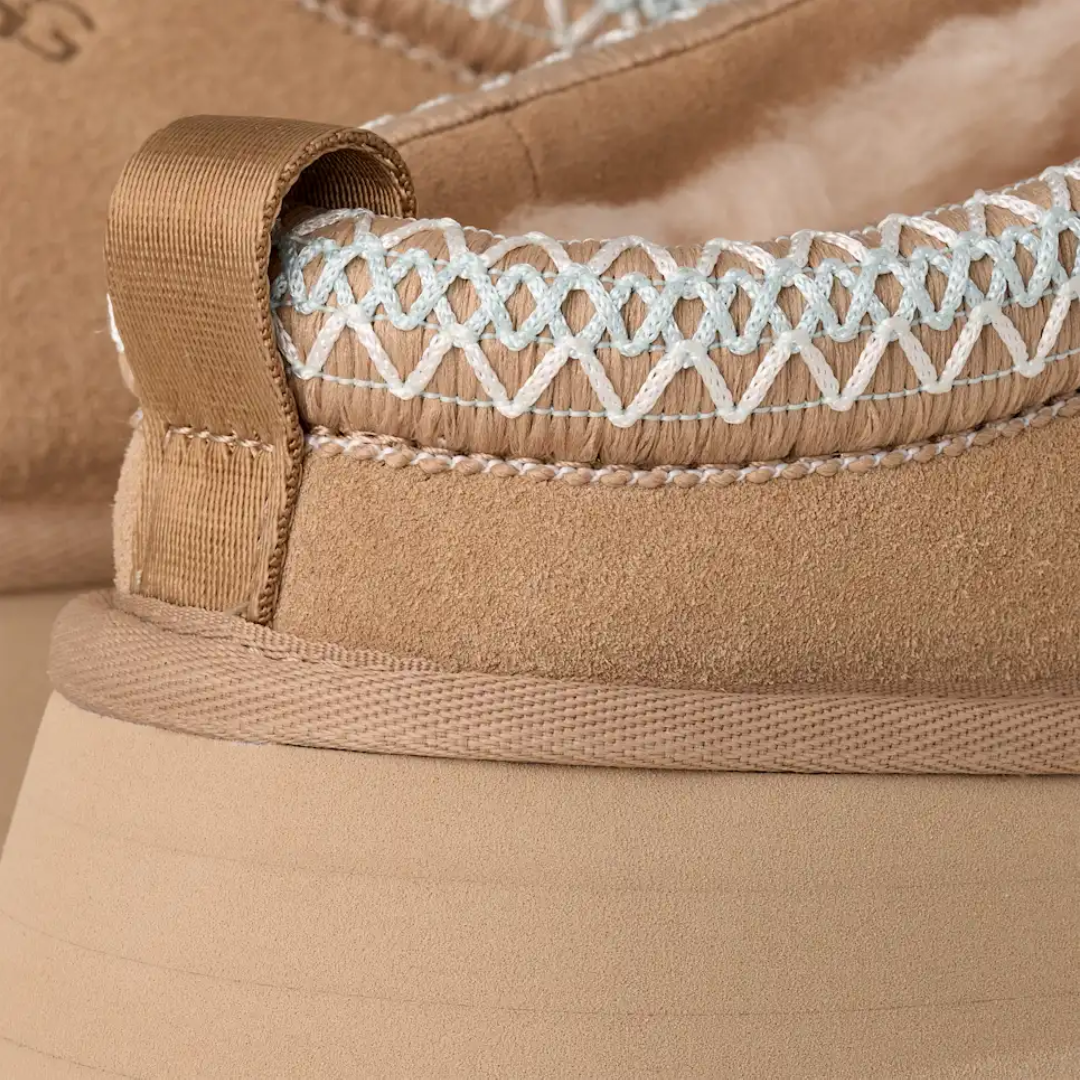 UGG Tazz Sand